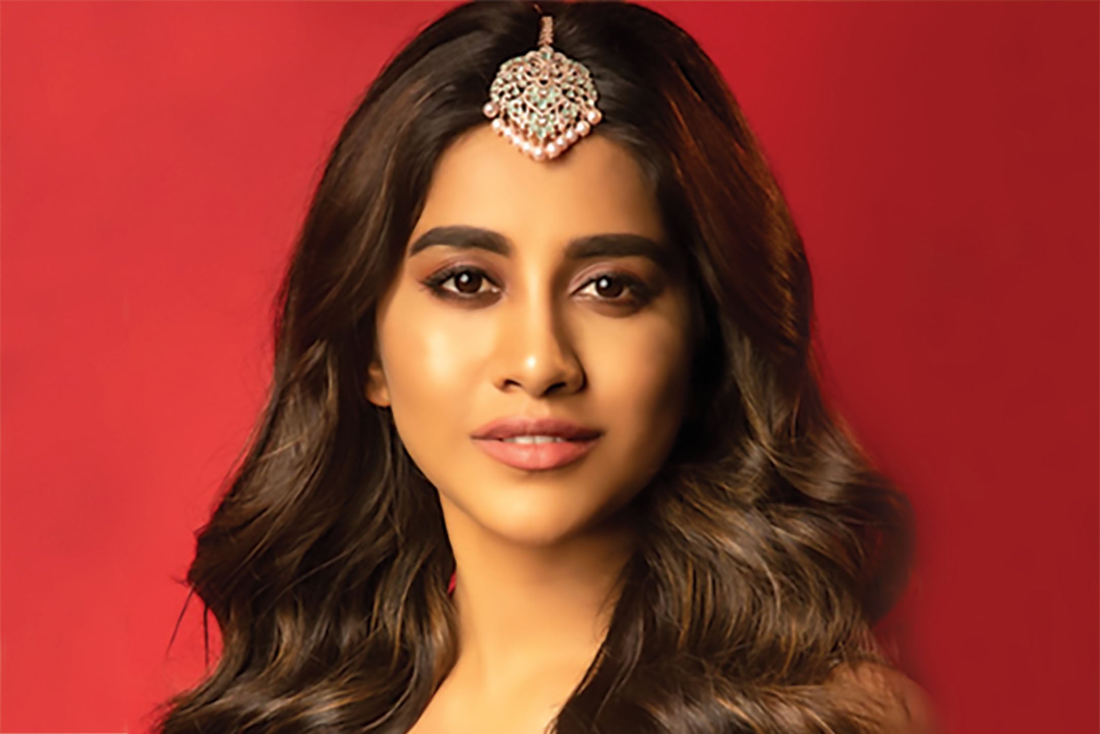 4 Ways To Style A Maang Tikka For That Fab Bridesmaid Look