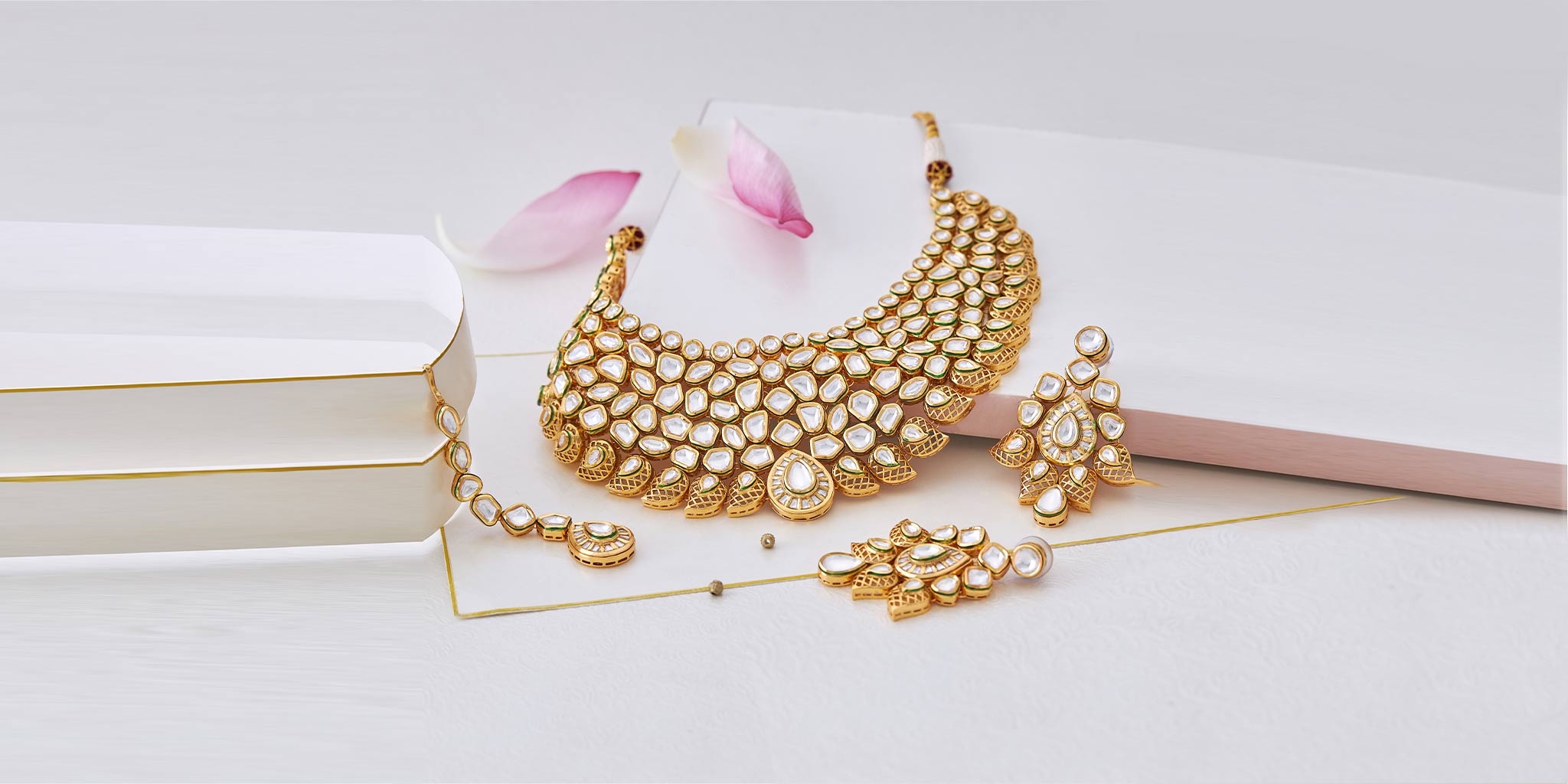 Rajasthani Kundan Necklace with Meenakari