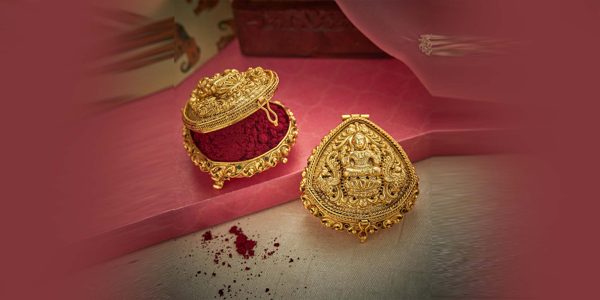 Sindhoor Dabi & Sindoor Box