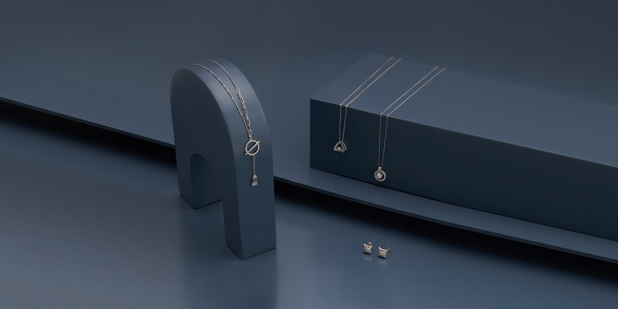 Office Wear Necklaces