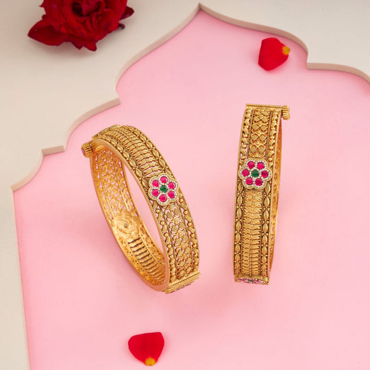 Antique Bangle Antique Bangle 195820