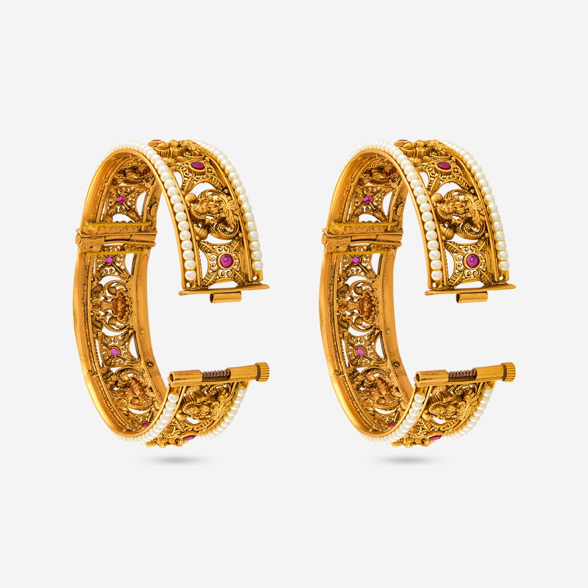 Antique Bangle Antique Bangle 197500