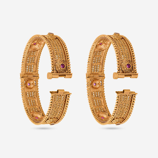 Antique Bangle Antique Bangle 200336