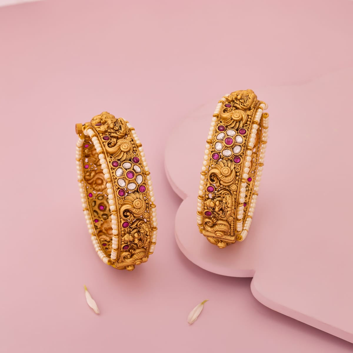 Antique Bangle Antique Bangle 202525