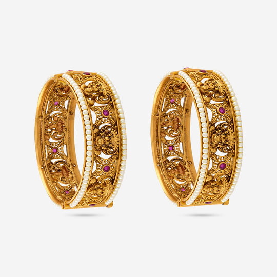 Antique Bangle Antique Bangle 197500