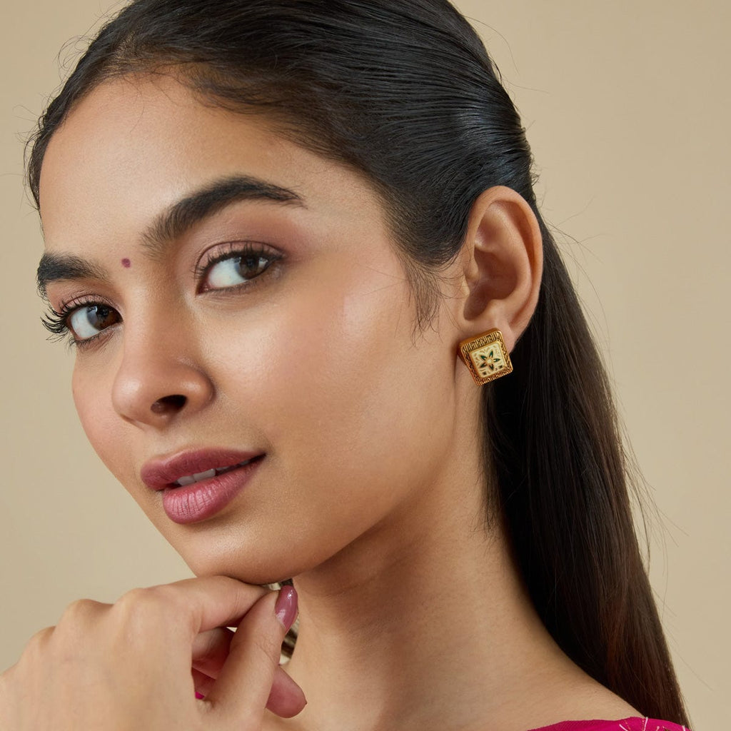 Antique Earring Antique Earring 182170