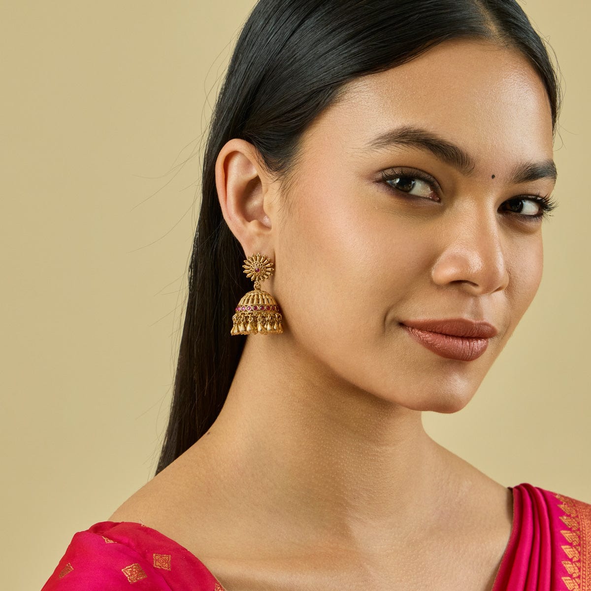 Antique Earring Antique Earring 183282