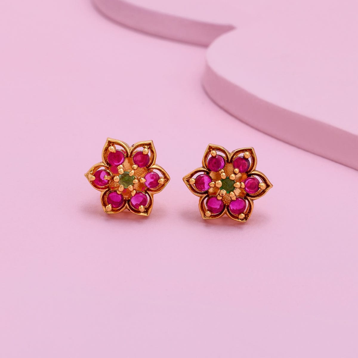 Antique Earring Antique Earring 184553