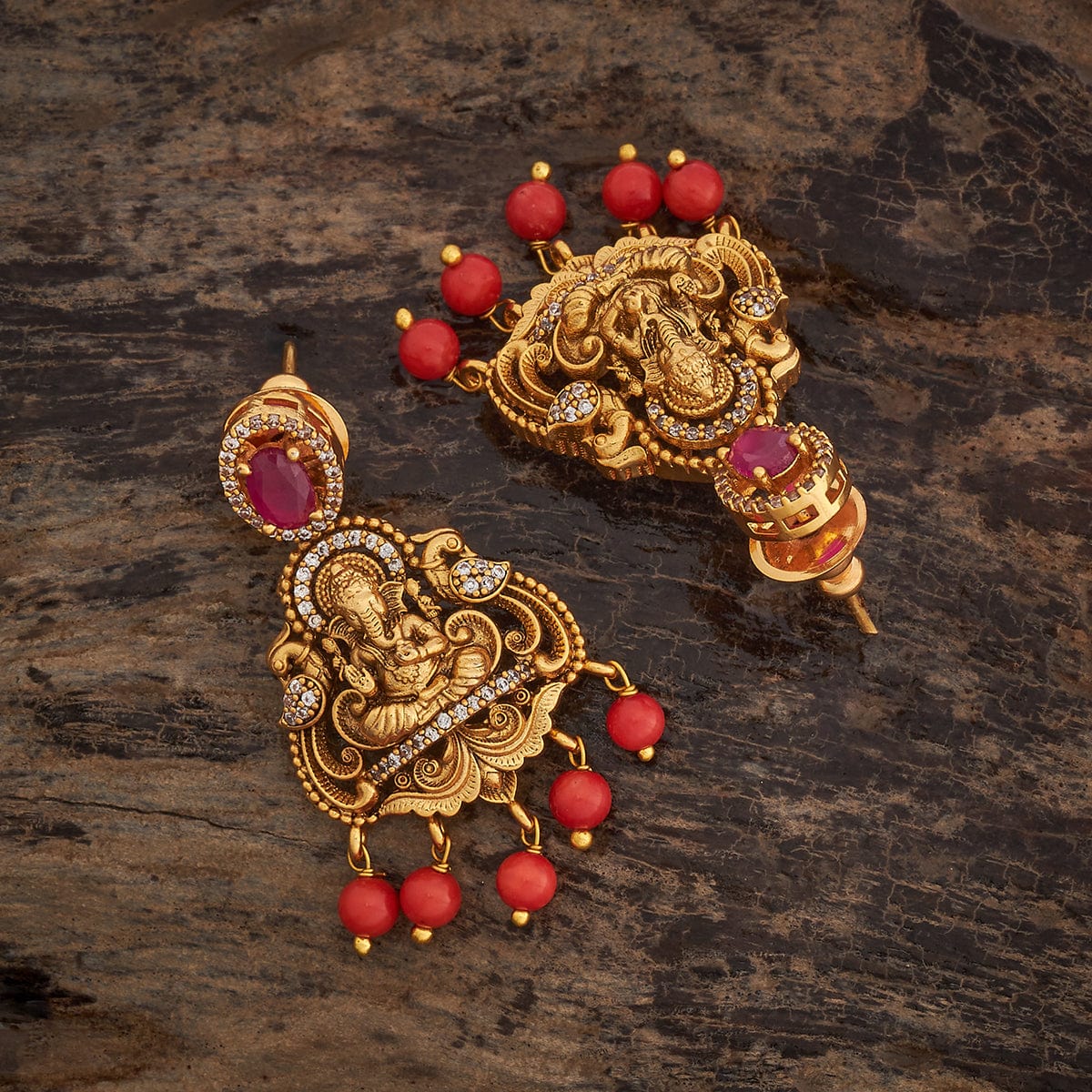 Antique Earring Antique Earring 184556