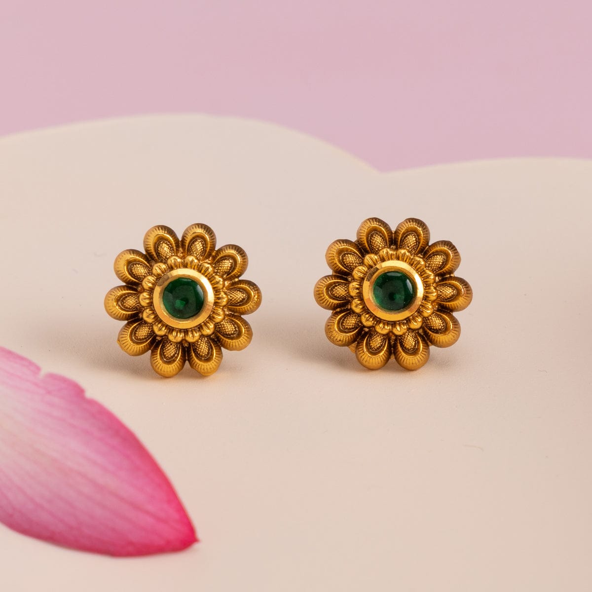 Antique Earring Antique Earring 184946