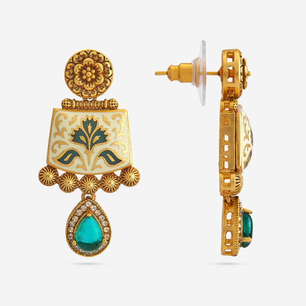 Antique Earring Antique Earring 185356