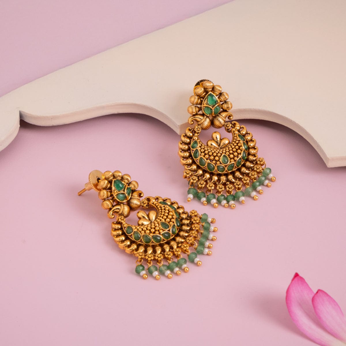 Antique Earring Antique Earring 185448