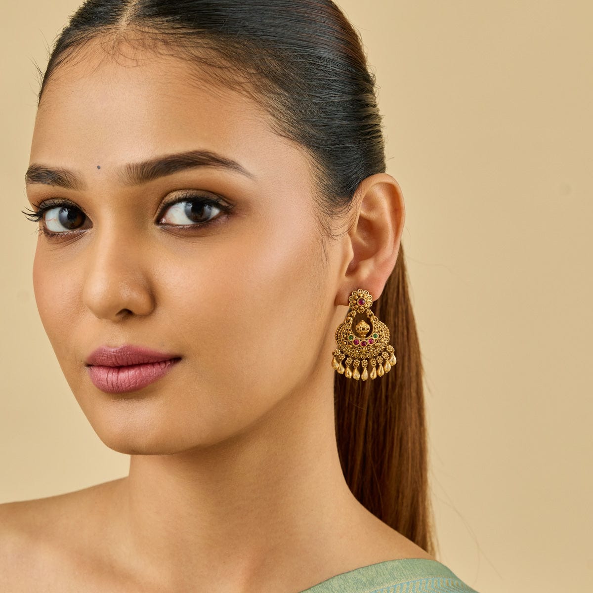 Antique Earring Antique Earring 185979