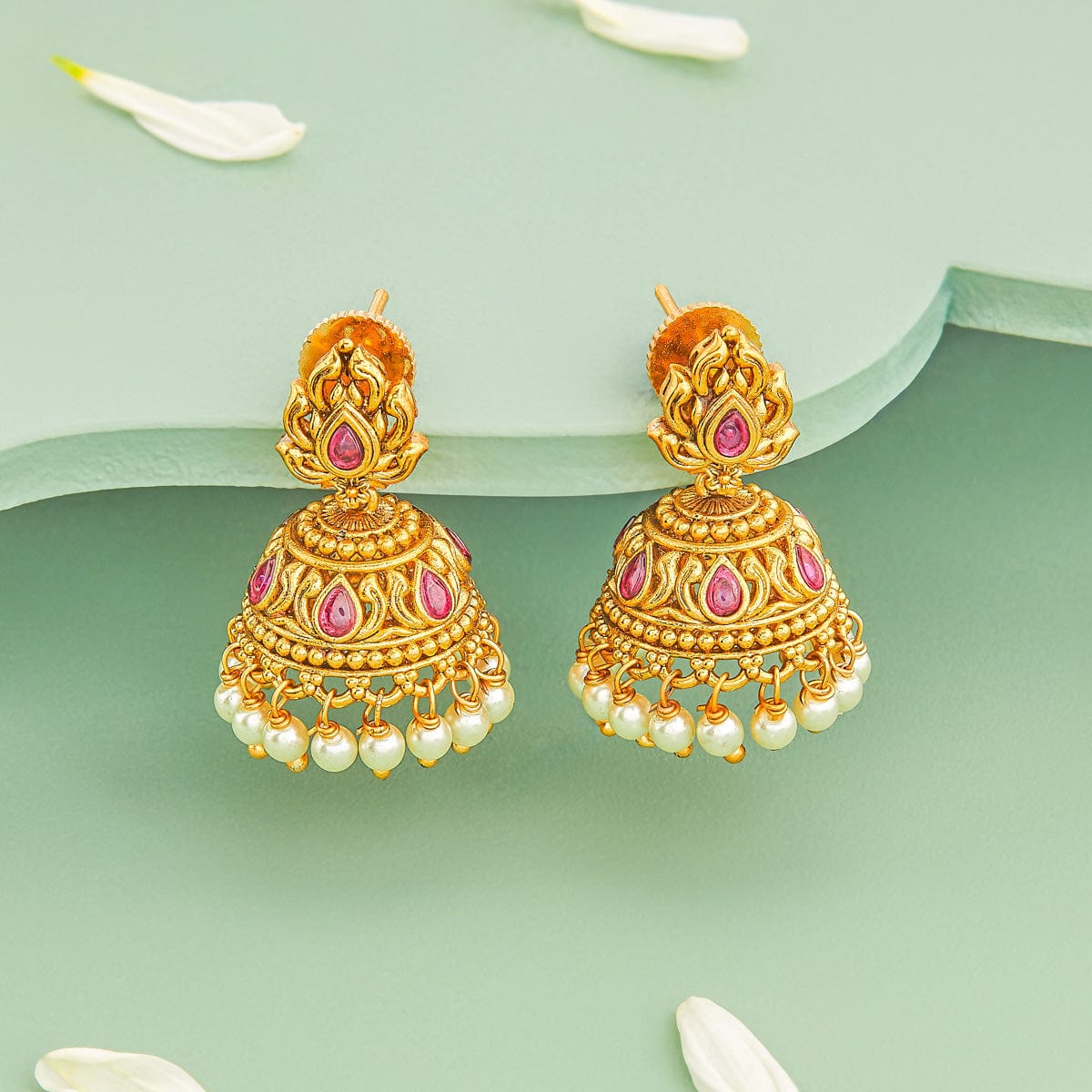 Antique Earring Antique Earring 187145