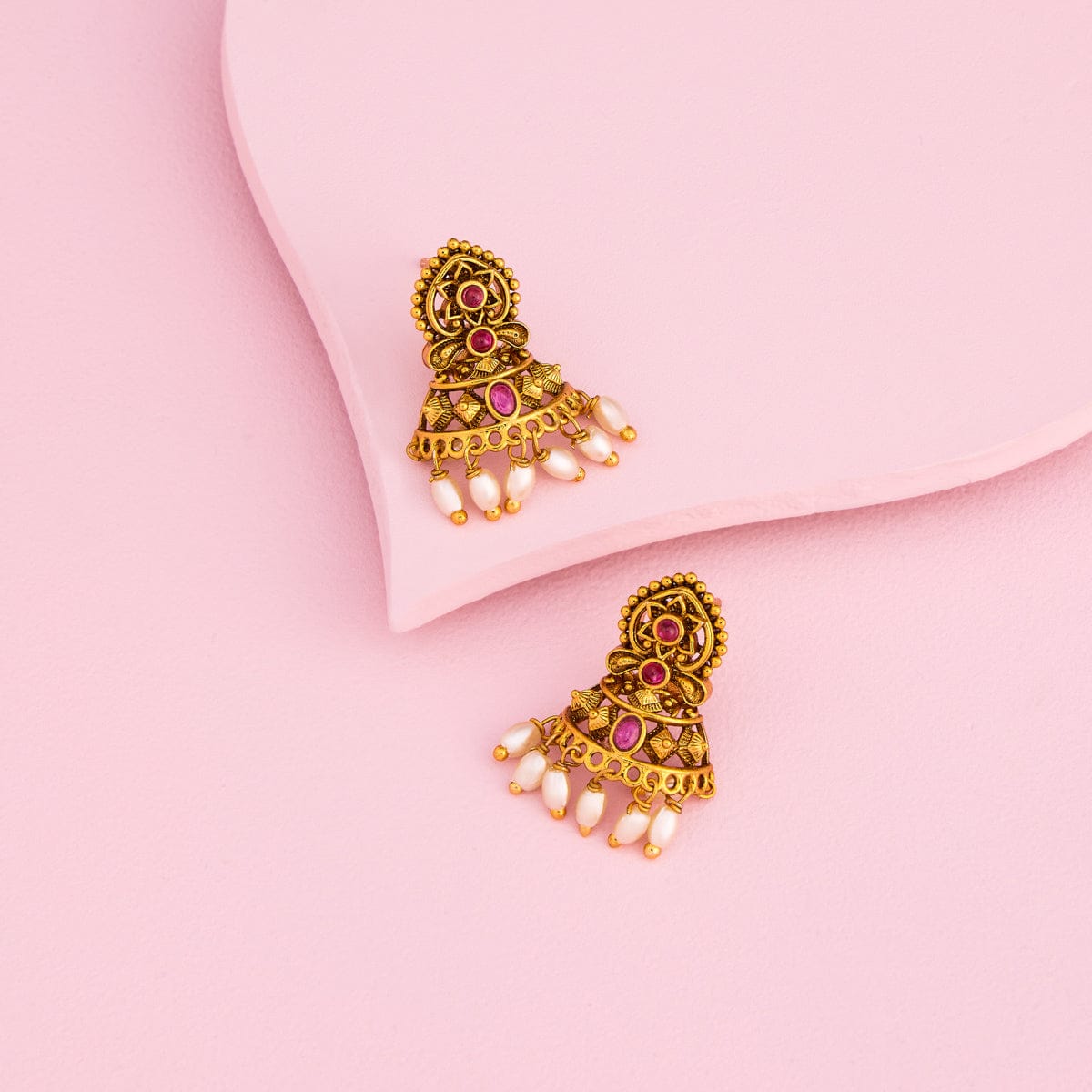 Antique Earring Antique Earring 187151