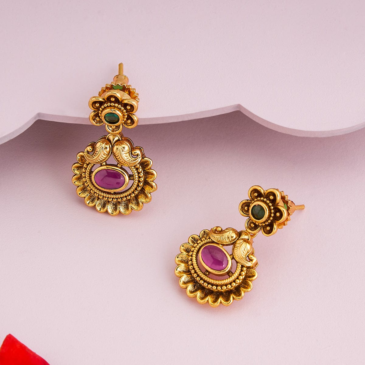 Antique Earring Antique Earring 188053