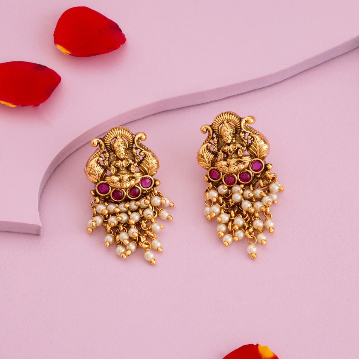 Antique Earring Antique Earring 189153