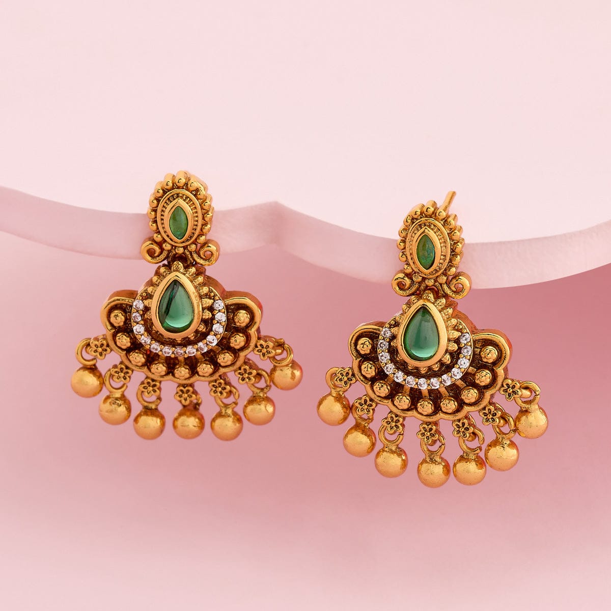 Antique Earring Antique Earring 190682