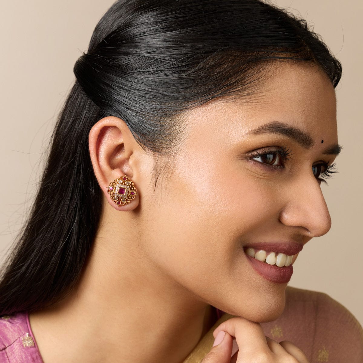 Antique Earring Antique Earring 190953