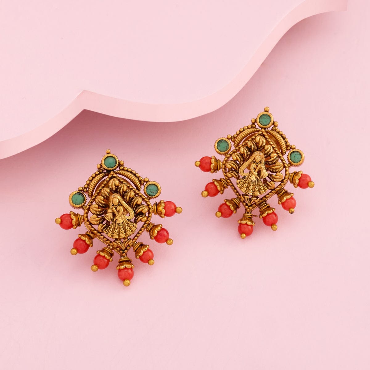 Antique Earring Antique Earring 192597