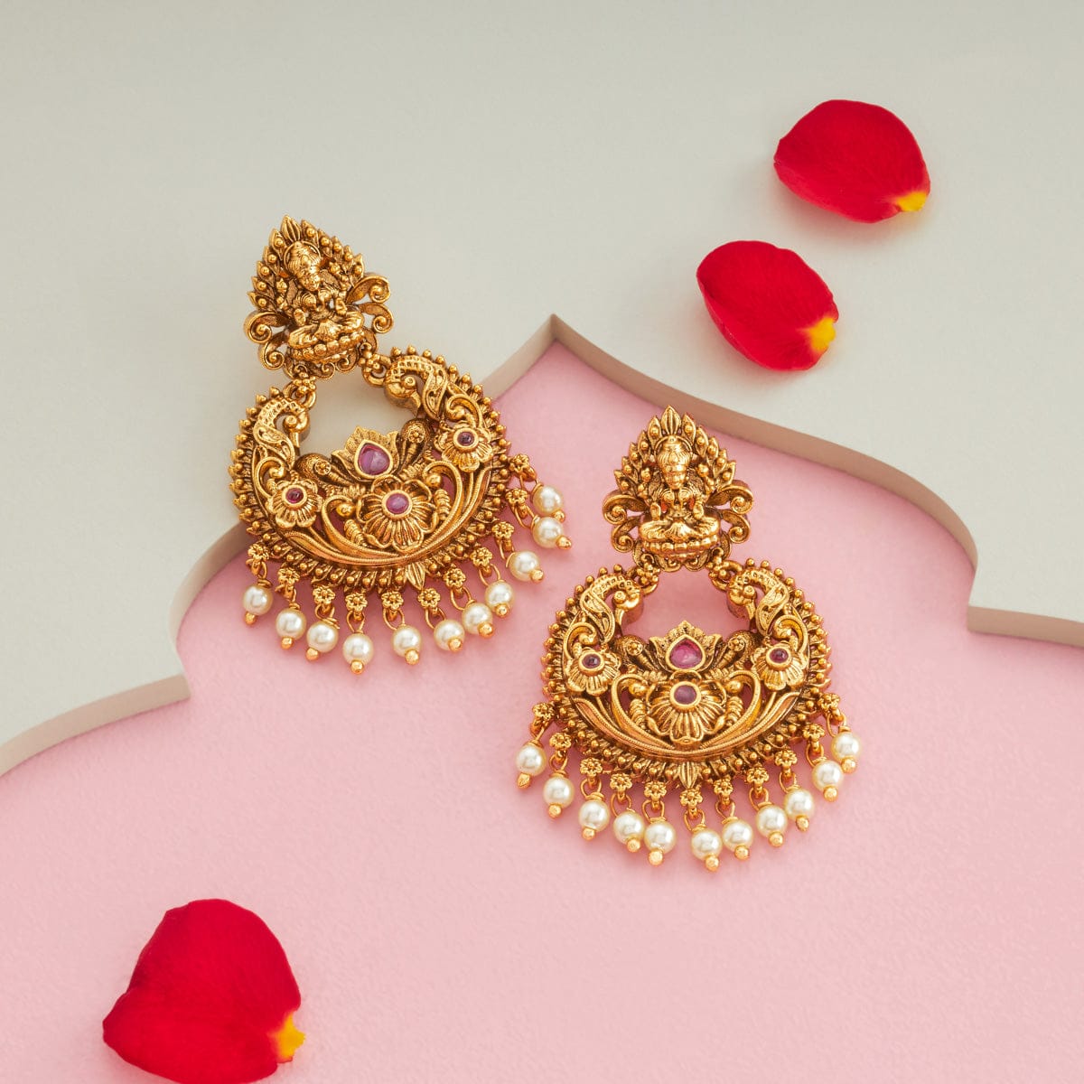 Antique Earring Antique Earring 192839