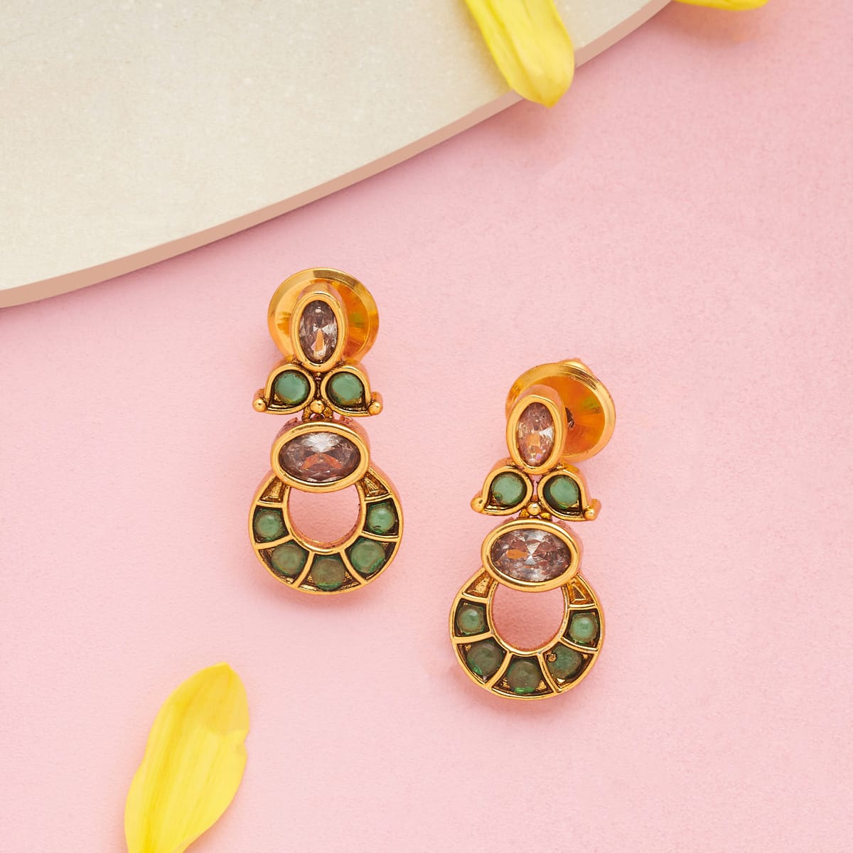 Antique Earring Antique Earring 199346