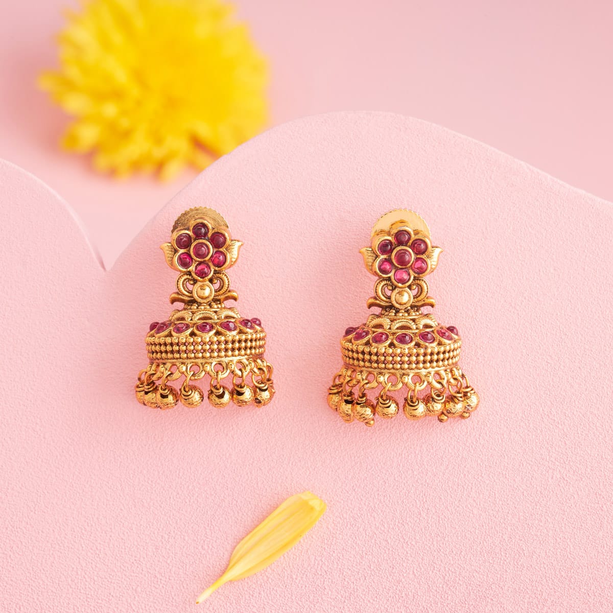 Antique Earring Antique Earring 199379