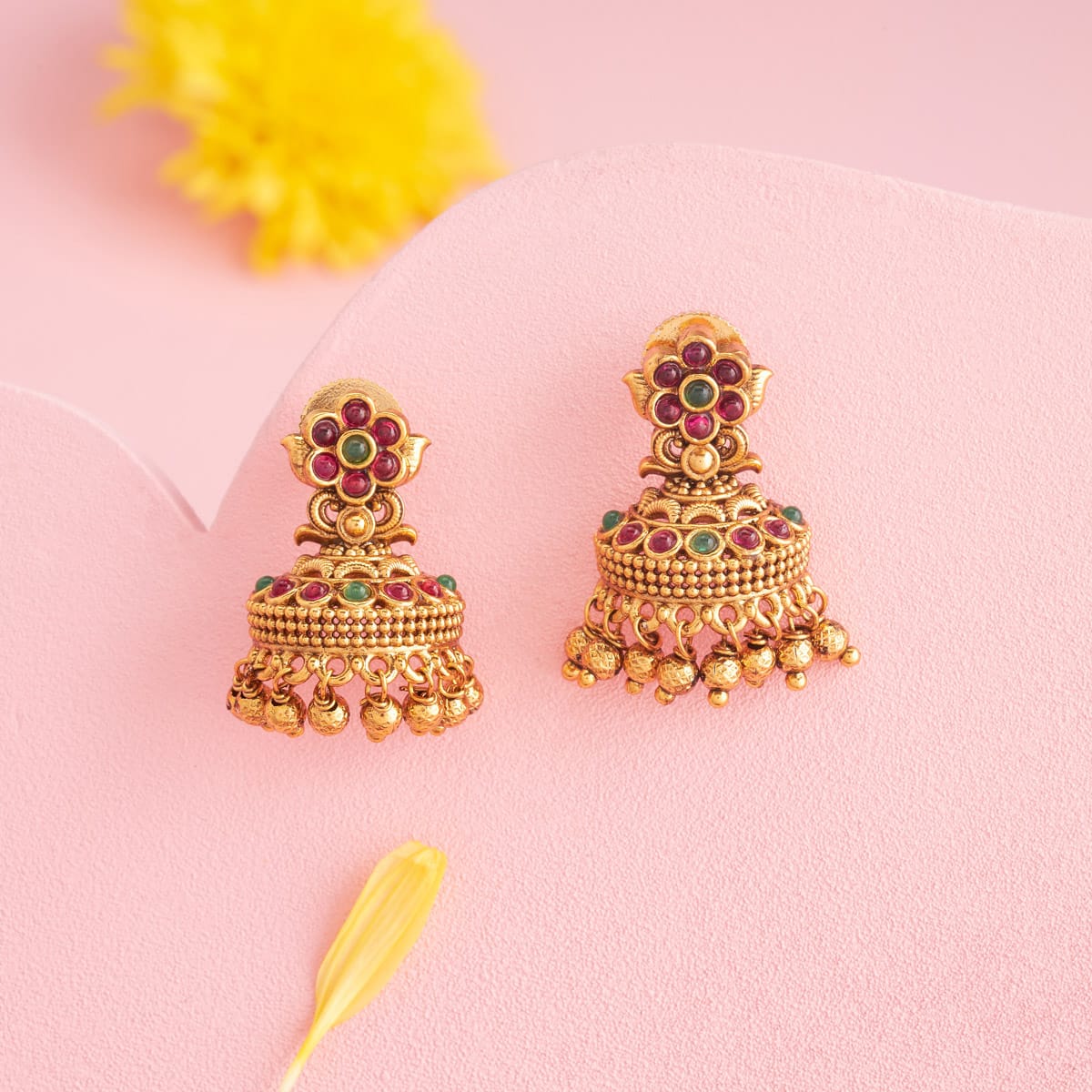 Antique Earring Antique Earring 199379