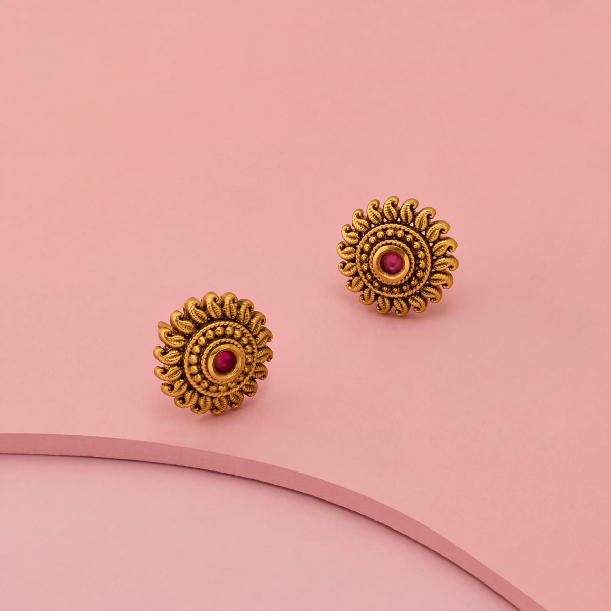 Antique Earring Antique Earring 202248