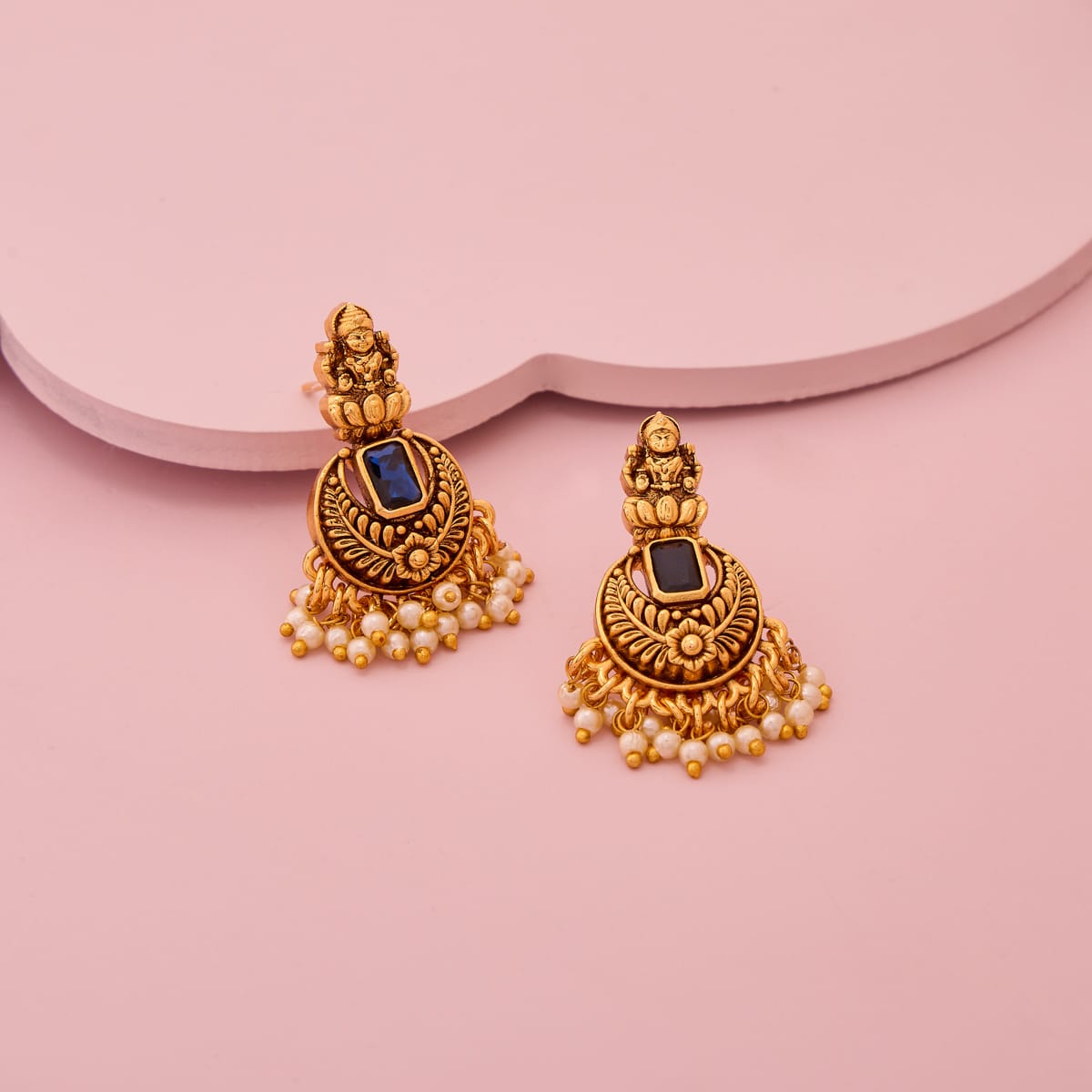 Antique Earring Antique Earring 204818