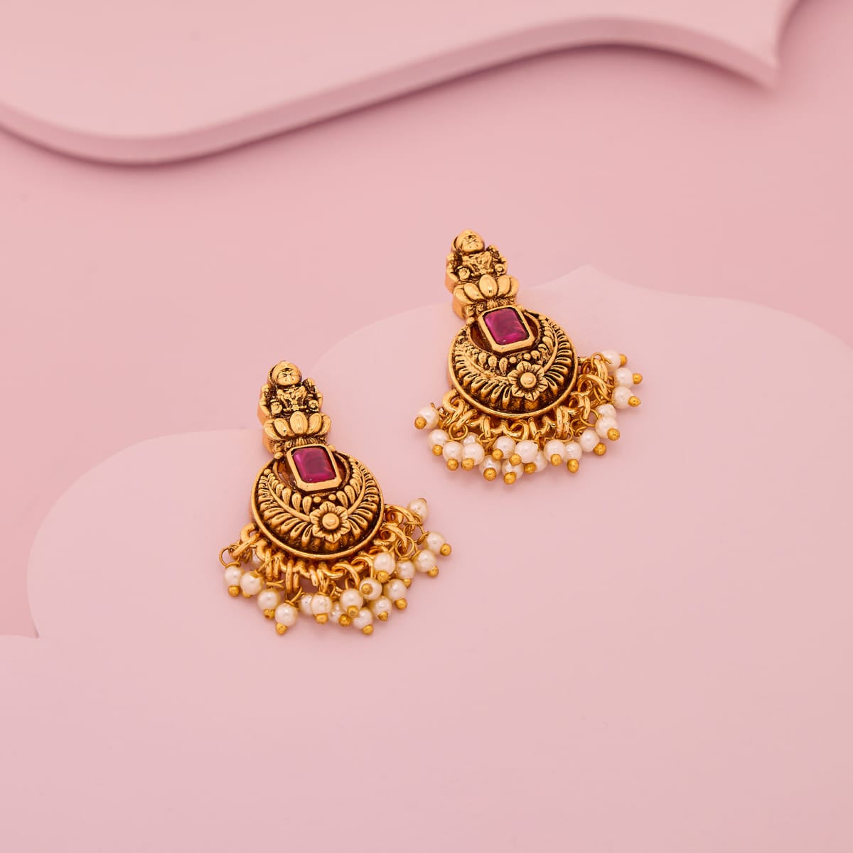 Antique Earring Antique Earring 204818