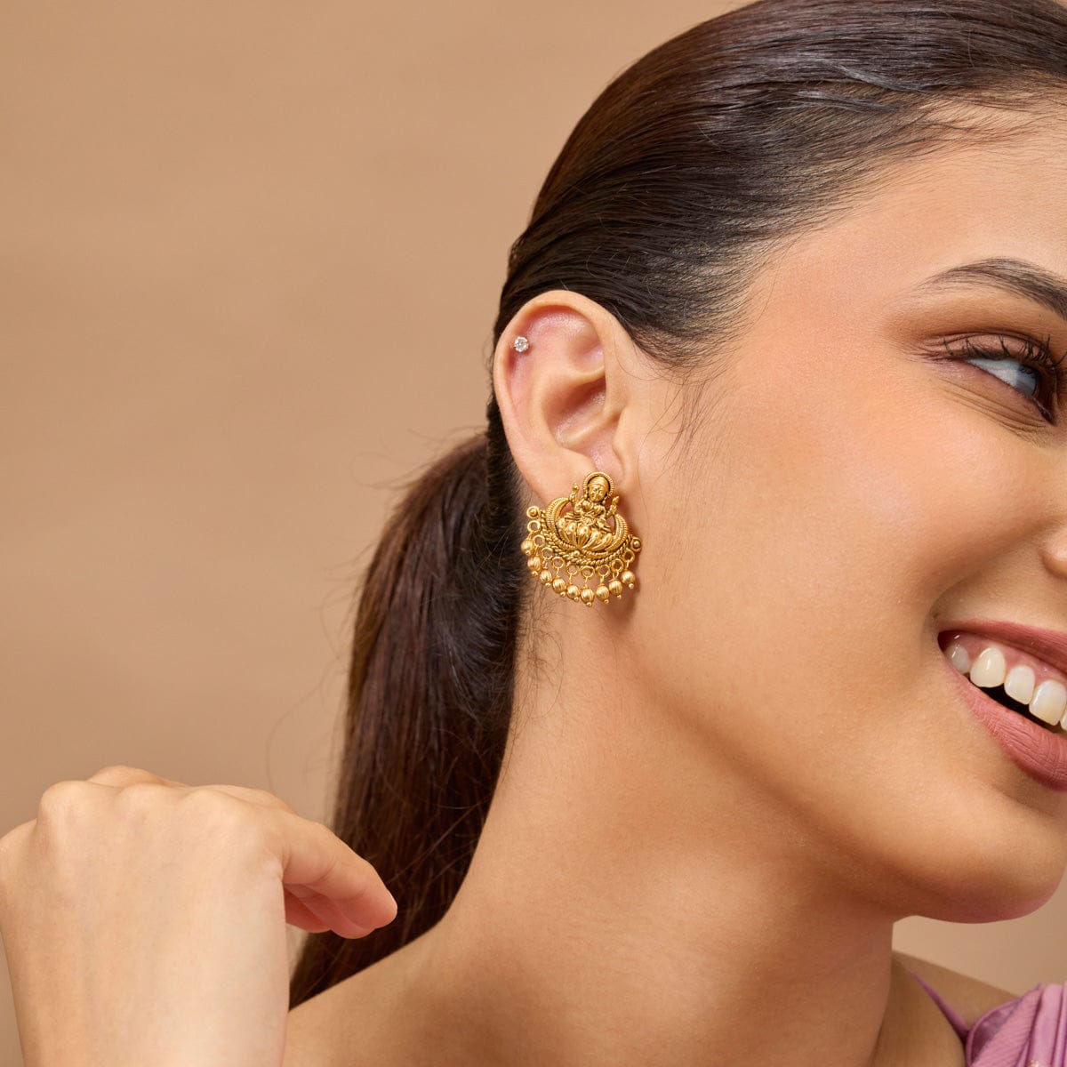 Antique Earring Antique Earring 188146