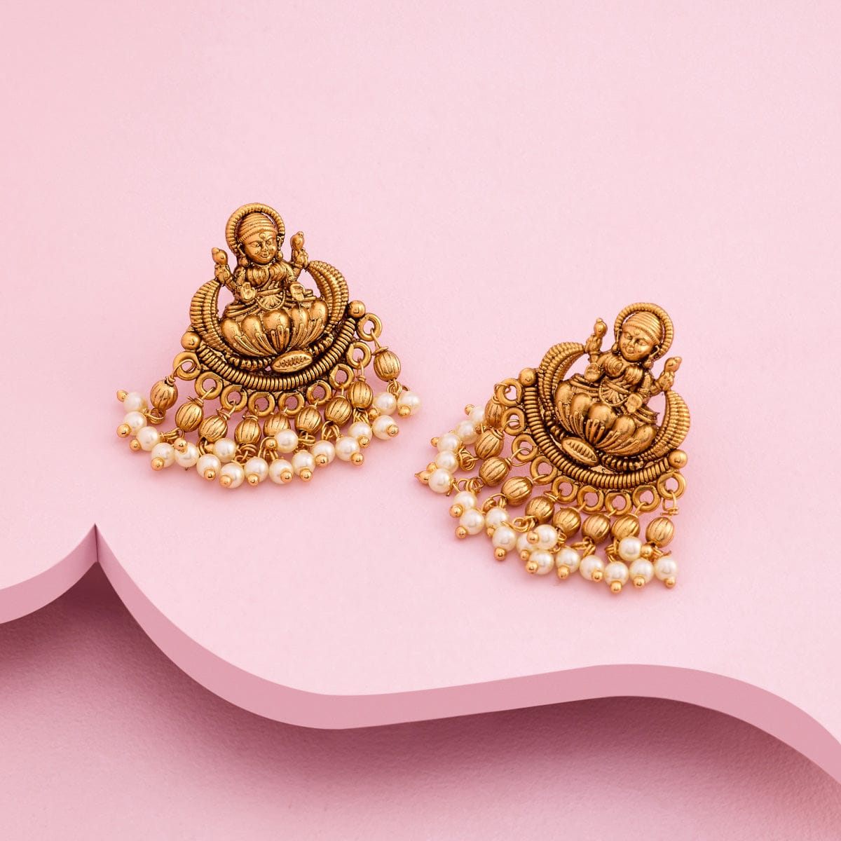 Antique Earring Antique Earring 188977