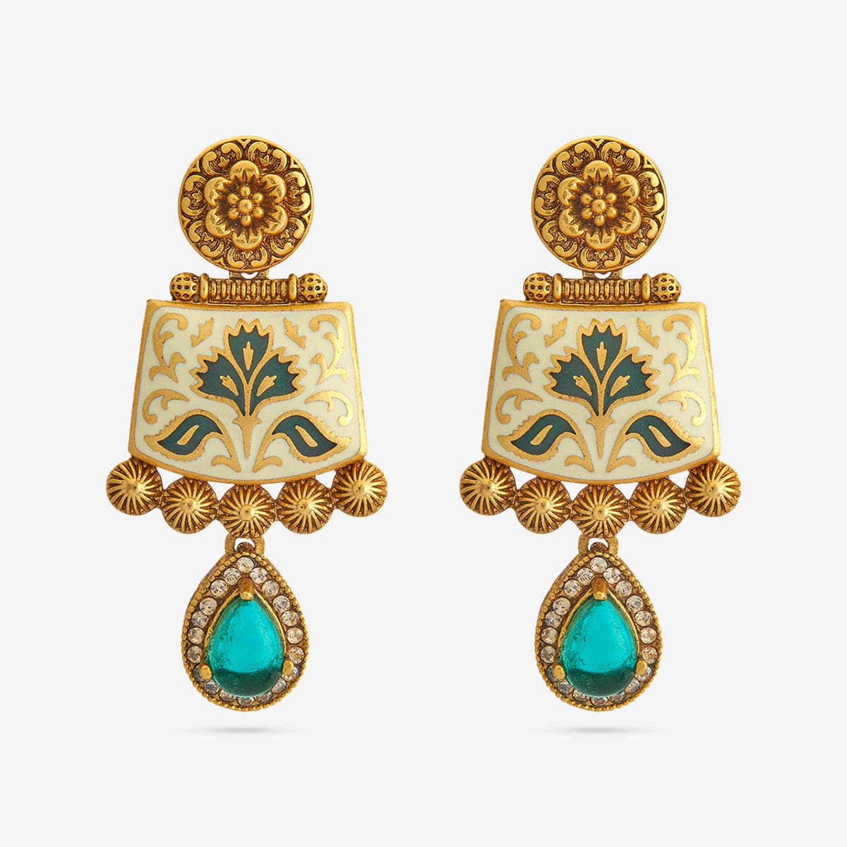 Antique Earring Antique Earring 185356