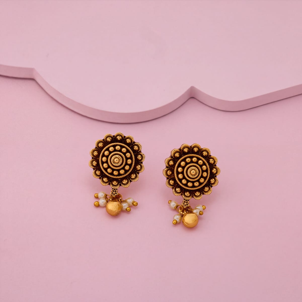 Antique Earring Antique Earring 204973