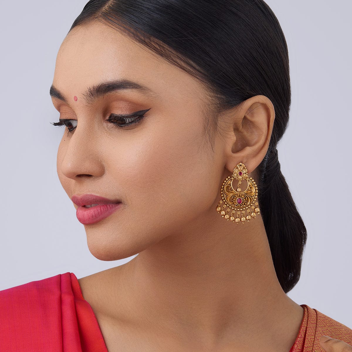 Antique Earring Antique Earring 157671