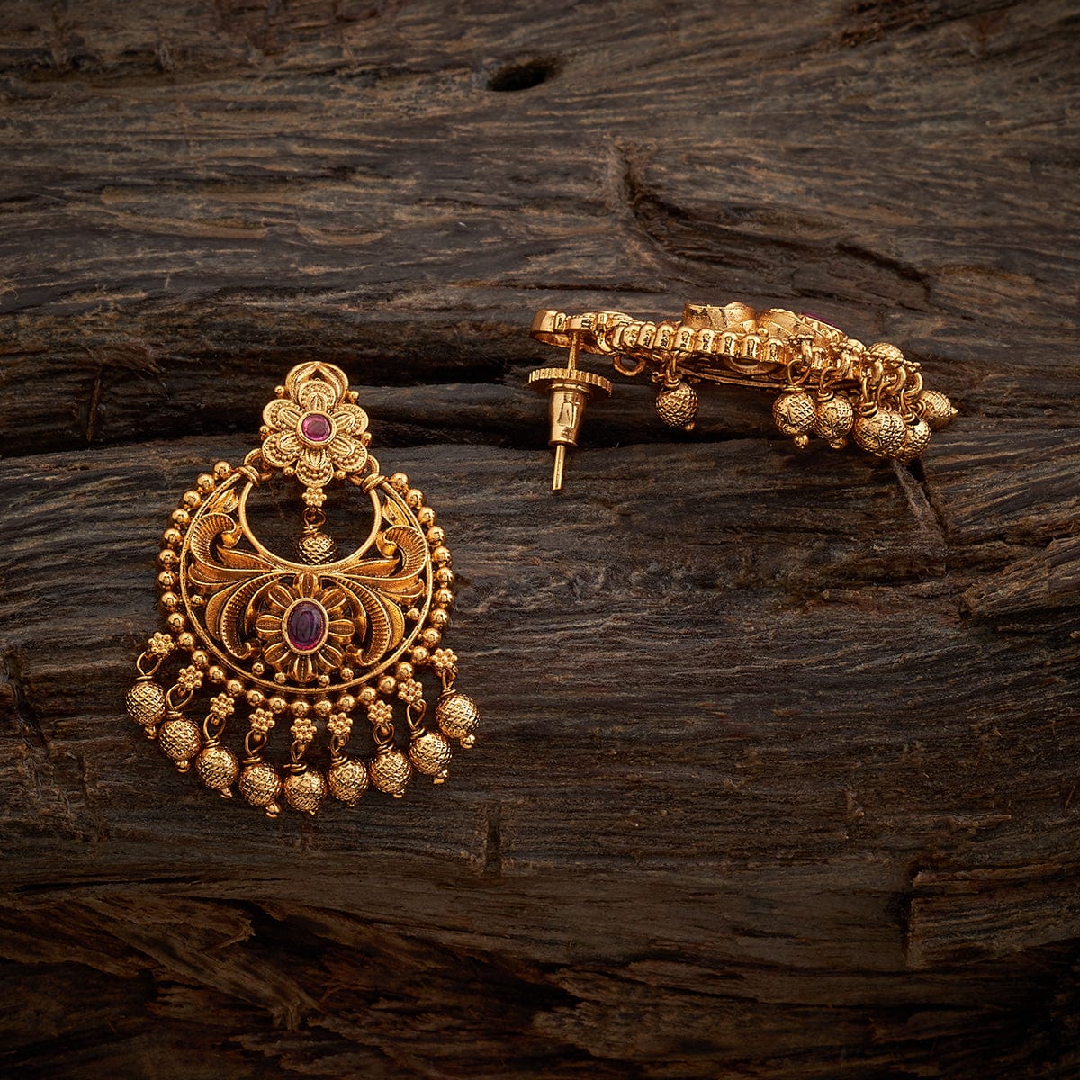 Antique Earring Antique Earring 157671