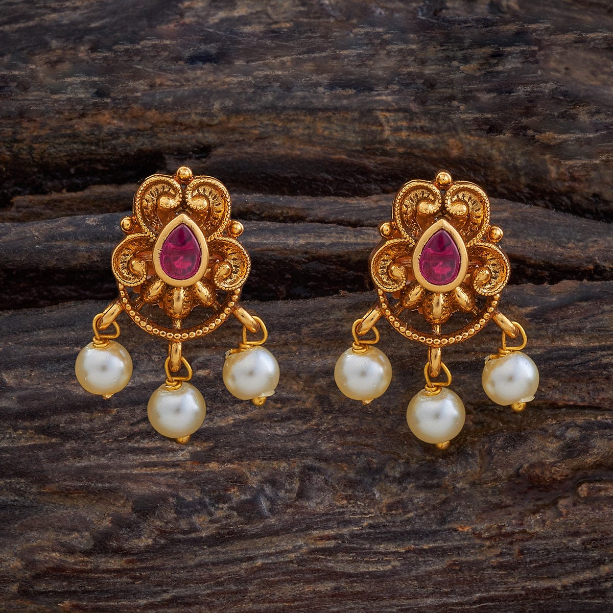 Antique Earring Antique Earring 177017
