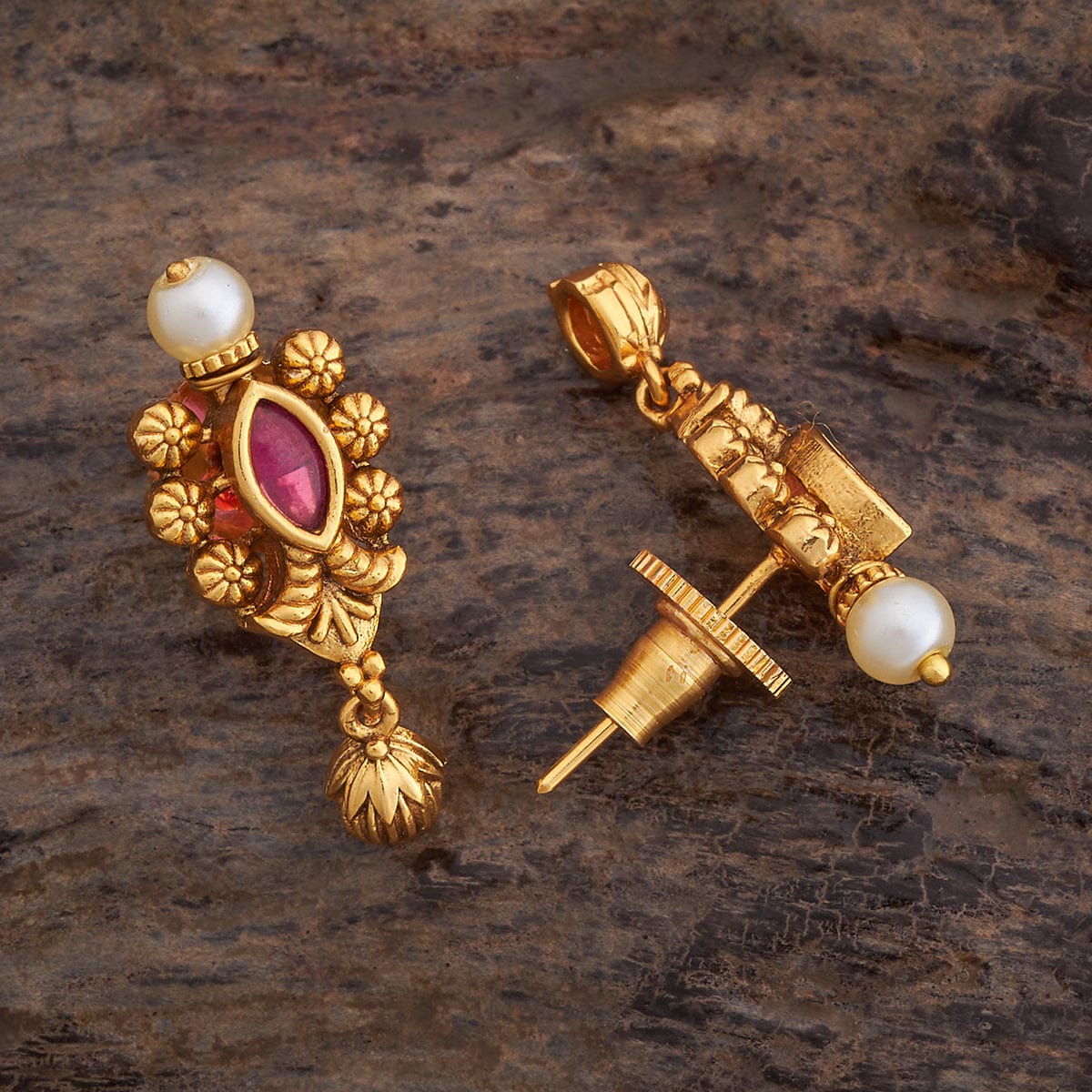 Antique Earring Antique Earring 177021