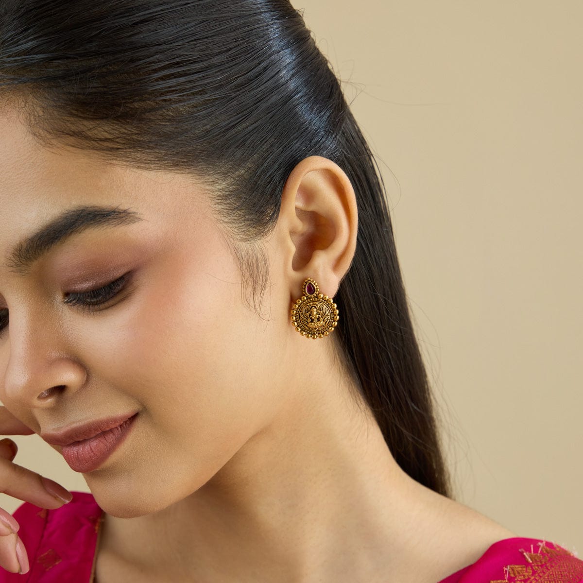 Antique Earring Antique Earring 182777