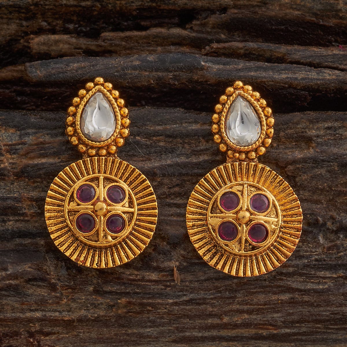 Antique Earring Antique Earring 183375