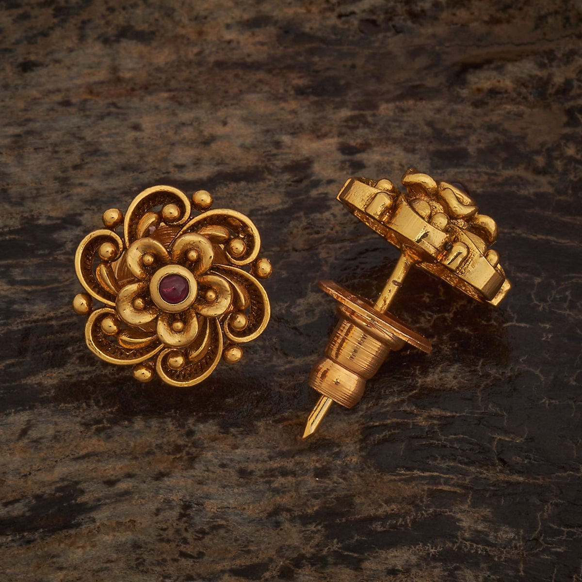 Antique Earring Antique Earring 184551