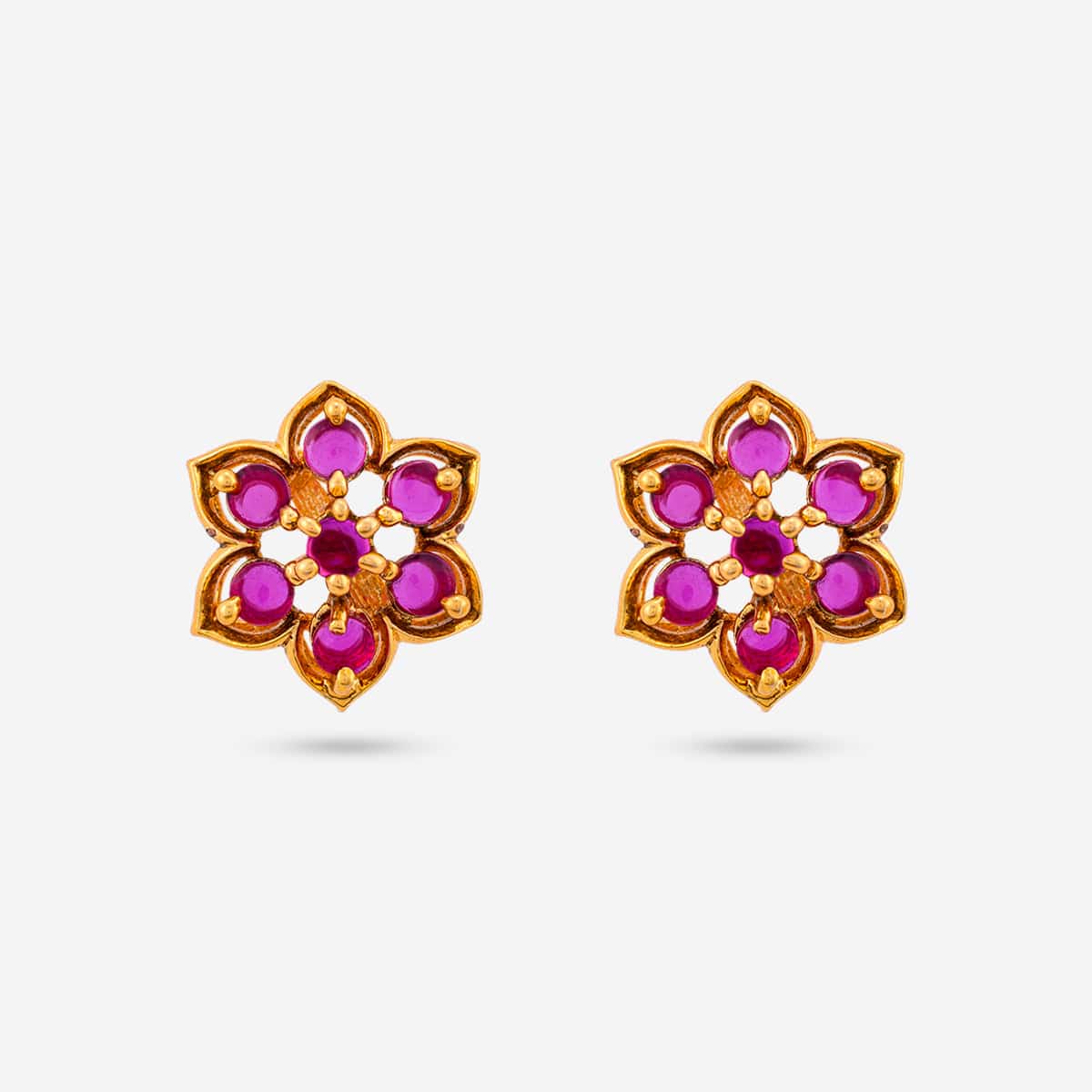 Antique Earring Antique Earring 184553