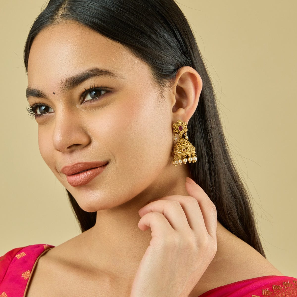 Antique Earring Antique Earring 185173