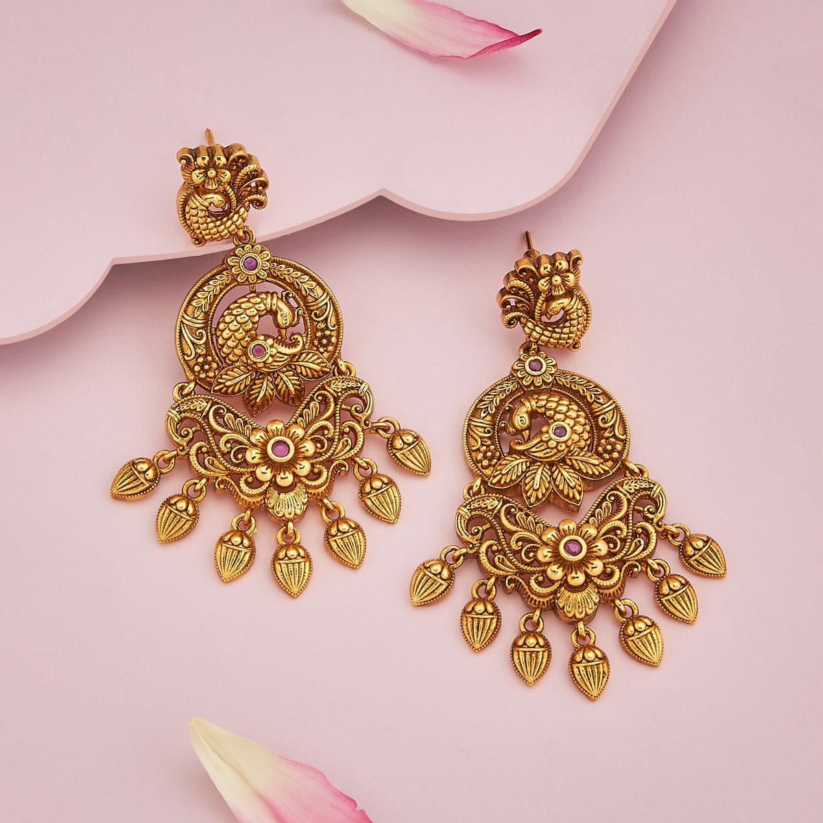 Antique Earring Antique Earring 185659