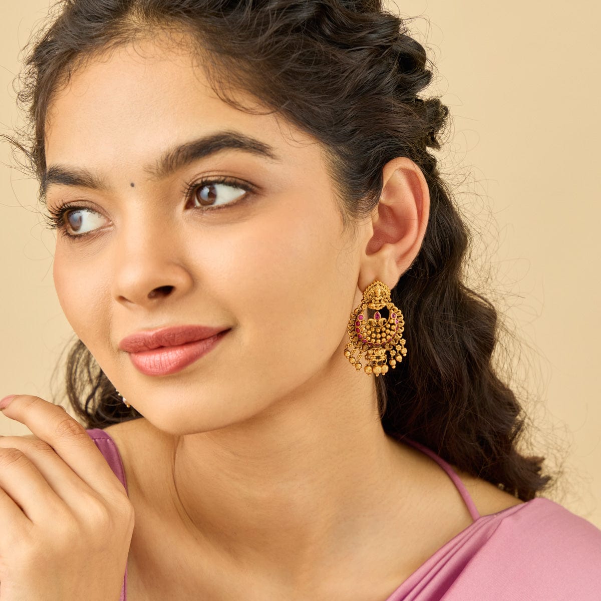 Antique Earring Antique Earring 185978