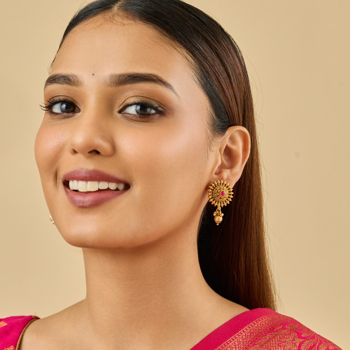 Antique Earring Antique Earring 187150