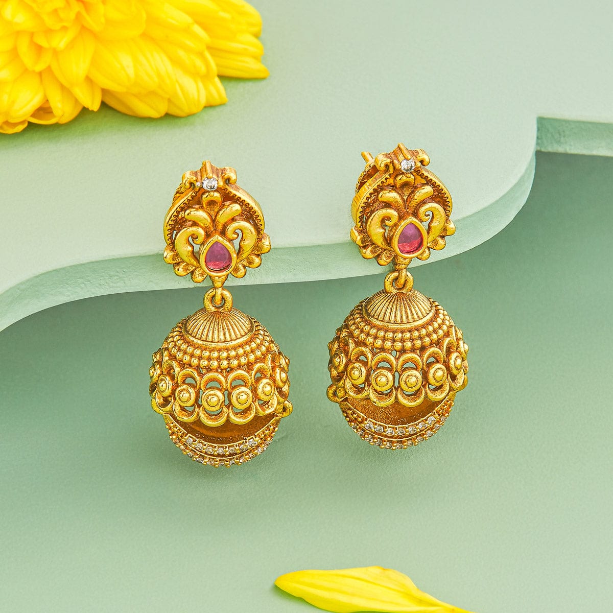 Antique Earring Antique Earring 187969