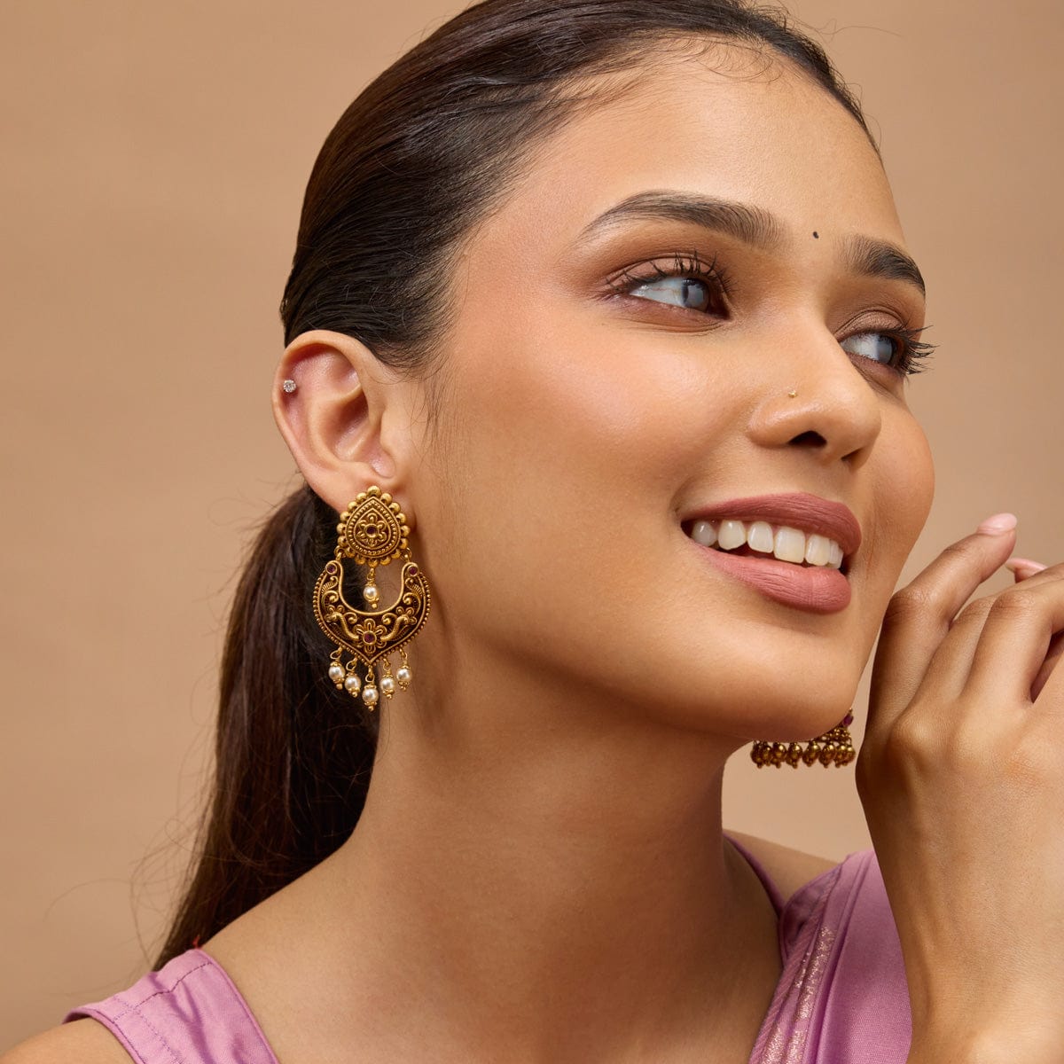 Antique Earring Antique Earring 188654