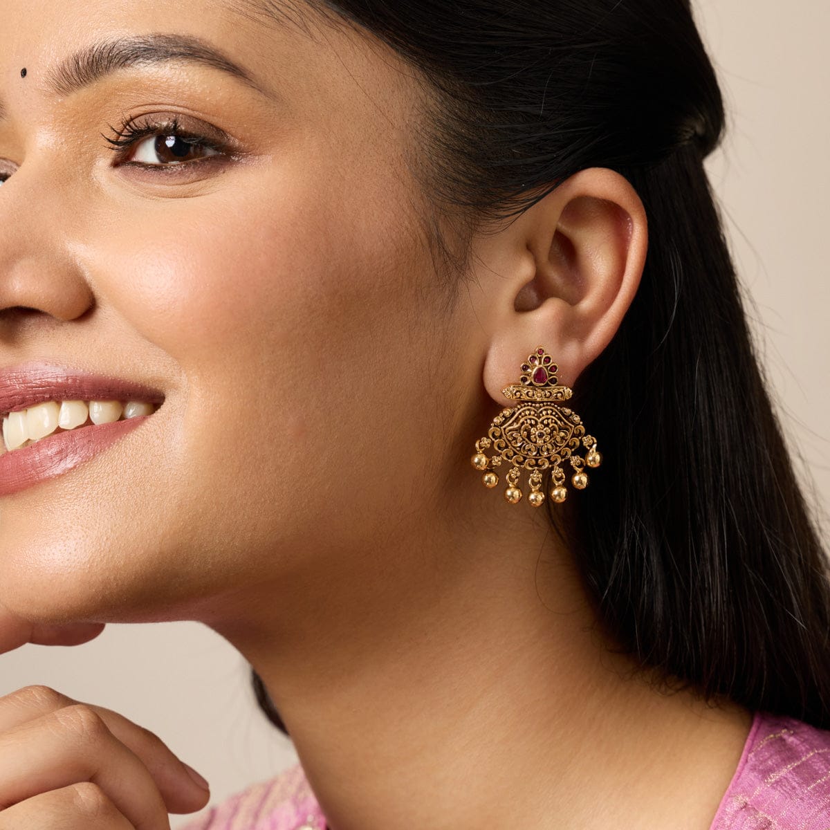 Antique Earring Antique Earring 188708